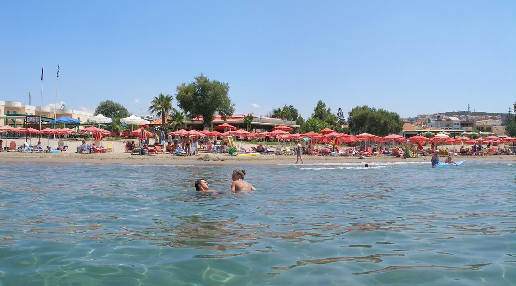 Aparthotel Georgina à Agia Marina Extérieur photo